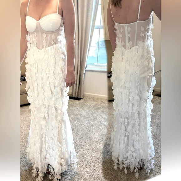 ASOS 3D luxe fringe cupped fishtail maxi dress gown in white Size 6 - Picture 4 of 15